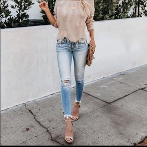Frayed ankle skinny jeans